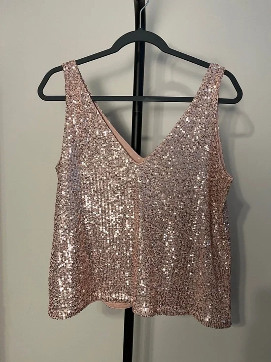 NWT H&M Sequined V-Neck Tank Pink Medium New! - Picture 4 of 5